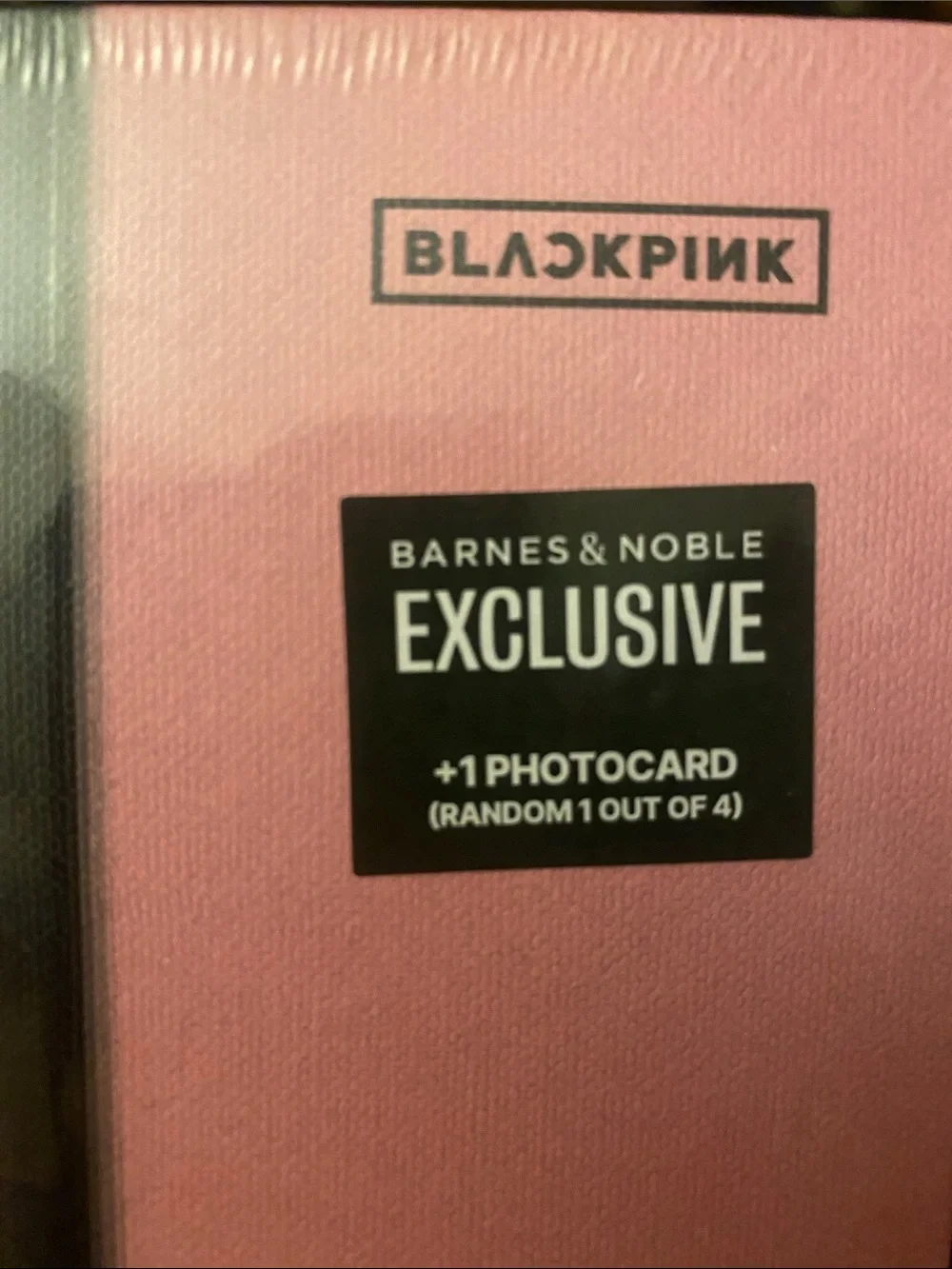 Blackpink deadline album with tote and a sticker - Picture 4 of 4